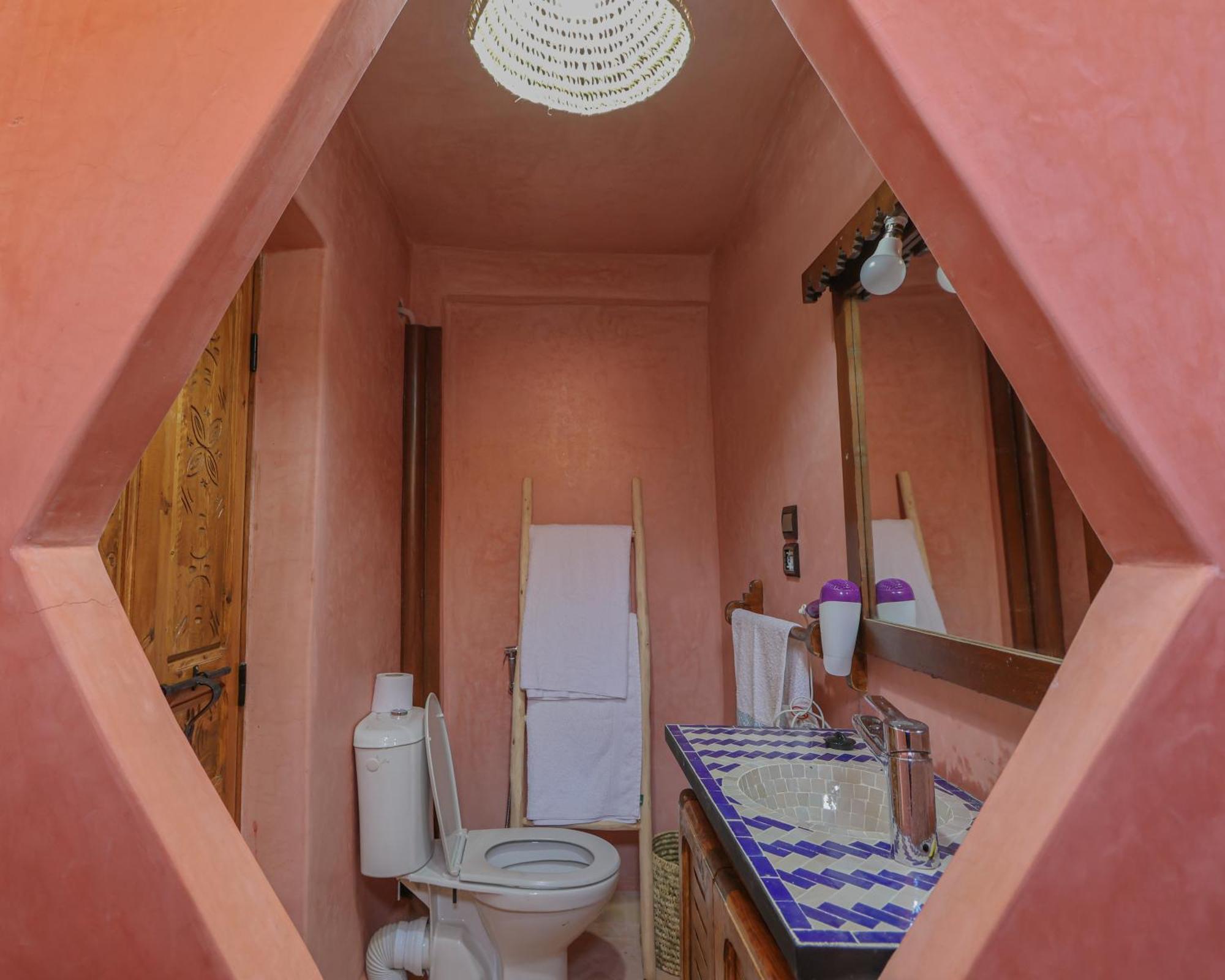 임릴 Dar Aymane B&B 외부 사진